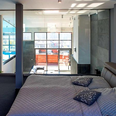 Mlynska 8 Apartament Z Prywatnym Basenem Bílsko-Bělá Exteriér fotografie