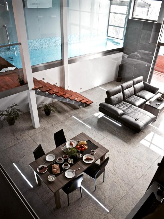 Mlynska 8 Apartament Z Prywatnym Basenem Bílsko-Bělá Exteriér fotografie