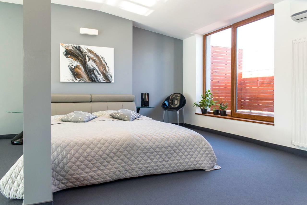 Mlynska 8 Apartament Z Prywatnym Basenem Bílsko-Bělá Exteriér fotografie